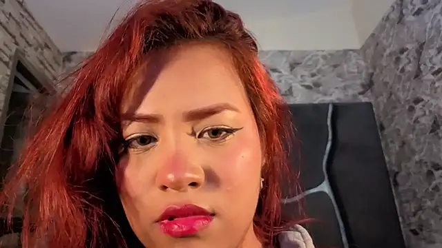 Estrella05  online show from September 12, 4:46 am