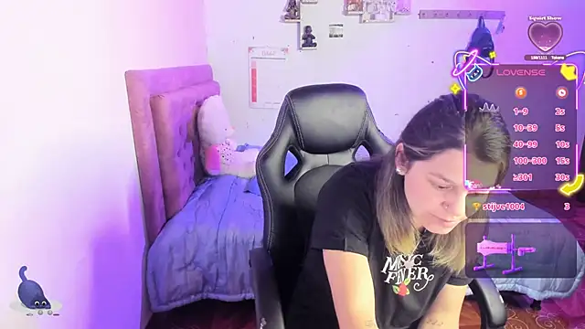 Sabrina Hall  online show from October 13, 2:58 am