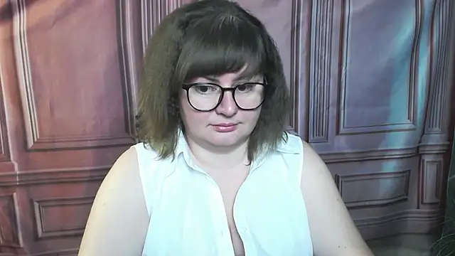 ZannaDreil online show from September 11, 5:57 pm