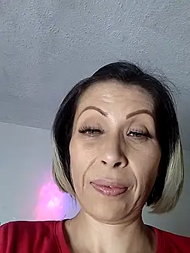 alixia81 online show from September 18, 10:30 pm