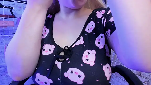 Cherry xoxx online show from November 12, 11:19 am