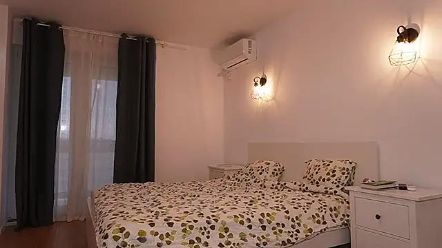 moondaoo online show from October 28, 5:46 am