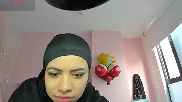 Snapshot of soyzarahtorres chatting on October 13, 3:36 pm soyzarahtorres online show from October 13, 3:36 pm