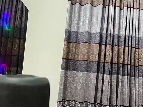 kaityelixa online show from April 30, 5:07 pm