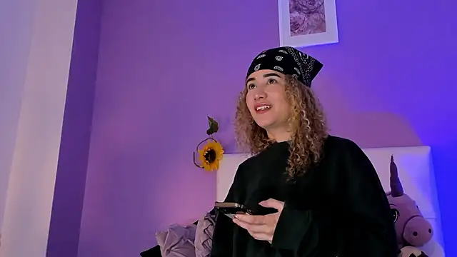 Charlotte11-11 online show from November 7, 6:02 pm