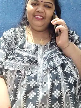Snapshot of tamilthanushri chatting on September 22, 6:56 am tamilthanushri online show from September 22, 6:56 am