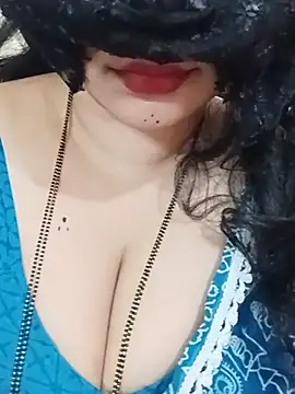 MONA DARLING31 online show from July 15, 5:45 am