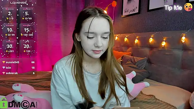 Lesi Moonie01 online show from December 18, 9:25 am