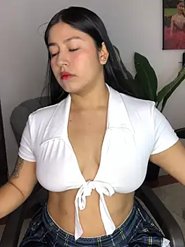 EmmaRossem online show from July 22, 8:32 pm