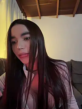 carolynnetrujillo online show from August 7, 1:23 am