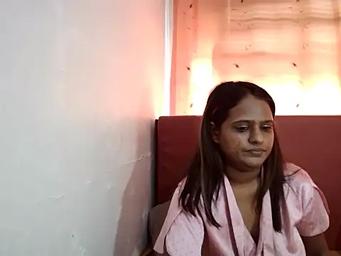 Snapshot of Indian_sunshine chatting on December 2, 7:10 am Indian sunshine online show from December 2, 7:10 am