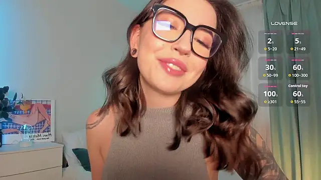 Oh My Dianee online show from November 3, 7:01 am