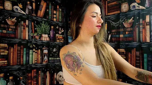 julietta   jackson online show from December 2, 9:17 pm