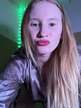 saint cat25 online show from December 13, 10:16 pm