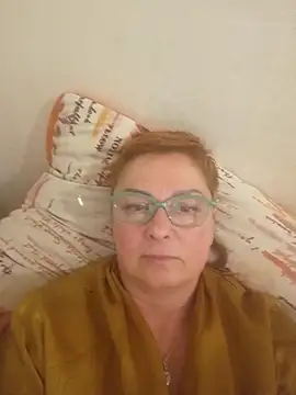Snapshot of YourTenderness45 chatting on September 15, 5:05 am YourTenderness45 online show from September 15, 5:05 am