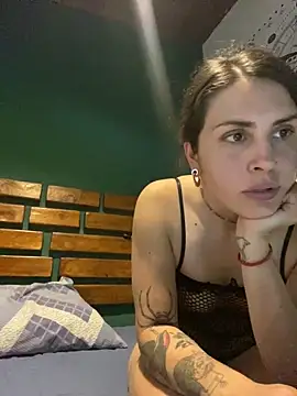 isadelasestrellas online show from December 20, 9:41 pm