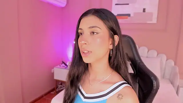 zia cooper online show from November 20, 7:26 pm