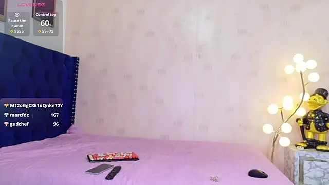 littleebonymommy online show from June 16, 7:59 pm