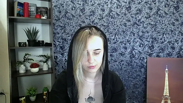  Nicole new online show from February 15, 2:49 pm