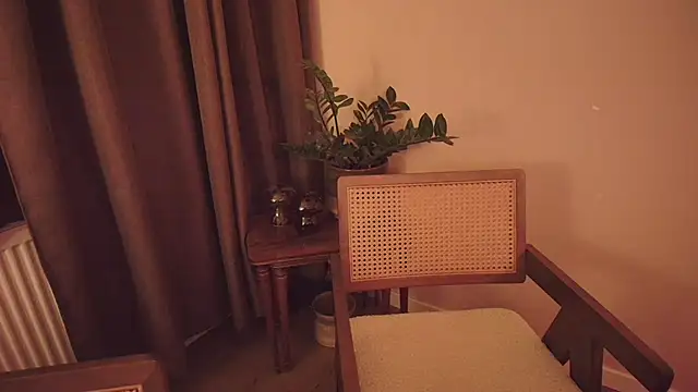 Snapshot of Nina24 chatting on October 25, 8:26 pm Nina24 online show from October 25, 8:26 pm