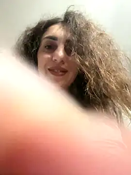 EmaSkyes online show from October 18, 6:42 pm