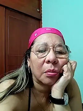 MATTHEW MRANDA online show from November 4, 11:32 pm