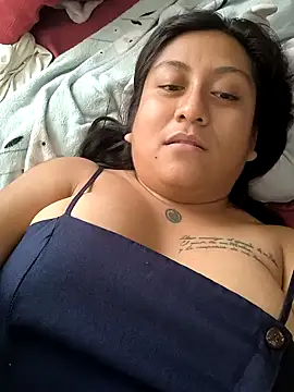 Snapshot of EmpaticBolillo chatting on September 22, 3:32 pm EmpaticBolillo online show from September 22, 3:32 pm