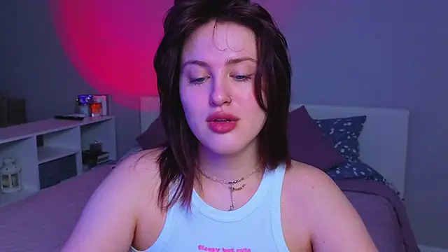  Sarah Soul  online show from June 7, 11:00 pm