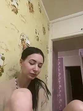 Starry Siren online show from March 2, 5:19 pm