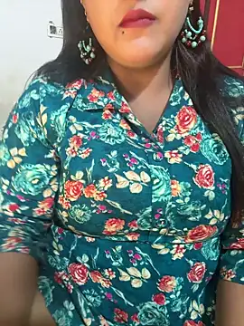 Snapshot of Ayesha_mahi chatting on October 1, 11:48 am Ayesha mahi online show from October 1, 11:48 am