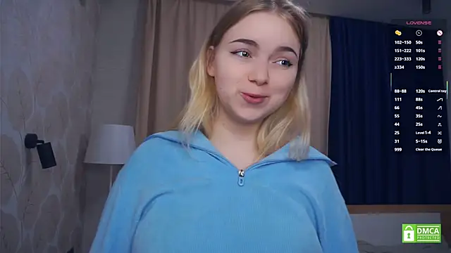 ZaraCreedon online show from December 14, 5:13 am