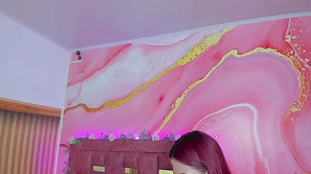 Daisy  rose online show from January 14, 3:11 am