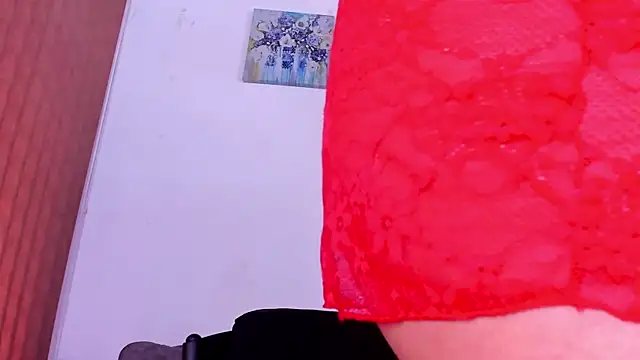 alondrabigtits online show from April 19, 12:05 pm