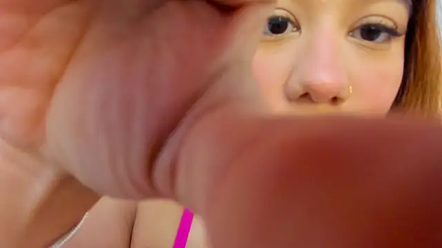 tifanyhills  online show from April 13, 9:37 pm