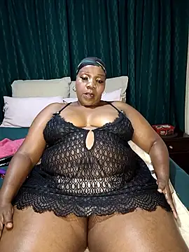 dirasweetlipsxx online show from January 8, 9:30 pm