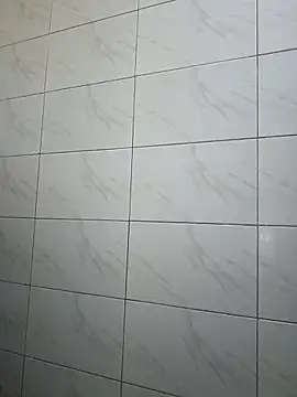 Juicylittle slute online show from February 14, 3:30 am