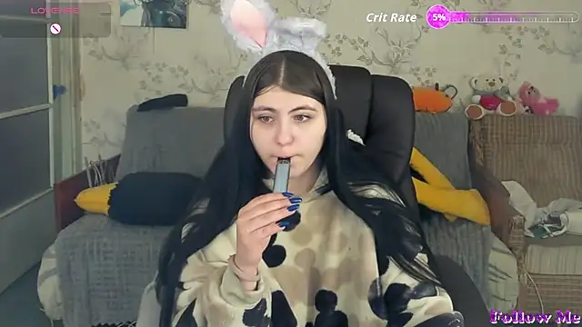 NanaDaizy online show from April 21, 10:06 pm