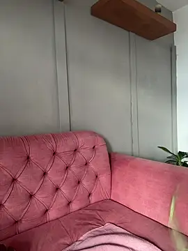 DakotaShelby online show from April 23, 9:39 pm