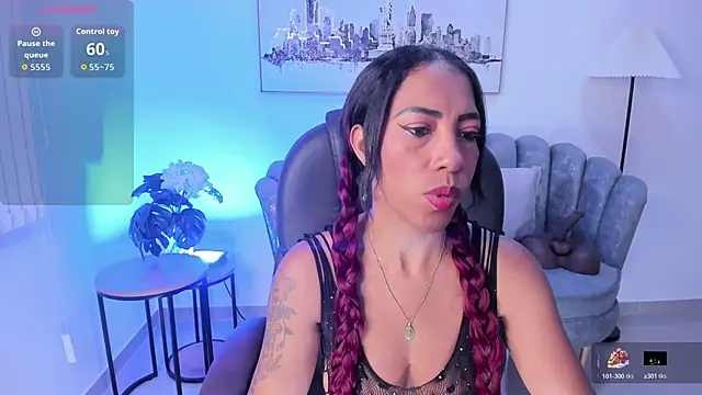 Shantaall  online show from April 15, 11:00 am