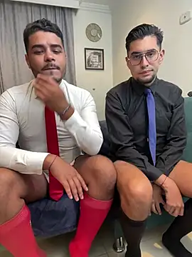 thiagowes online show from March 10, 3:43 am