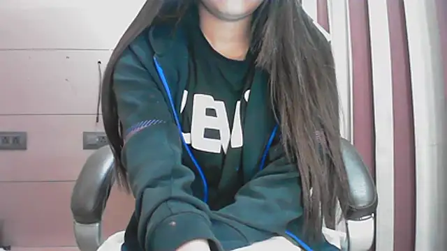 collage hoty online show from January 14, 2:33 pm