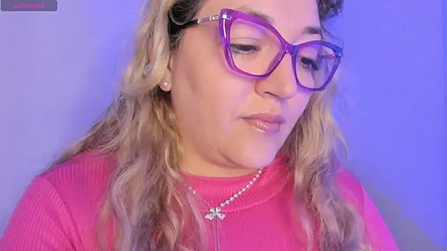 Naty Mature  online show from February 3, 6:12 pm