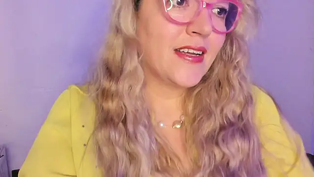 Naty Mature  online show from December 16, 6:03 pm