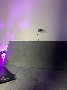  PhillipBrown online show from June 12, 12:24 pm