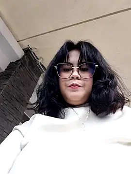 lara moon25 online show from November 23, 7:59 pm