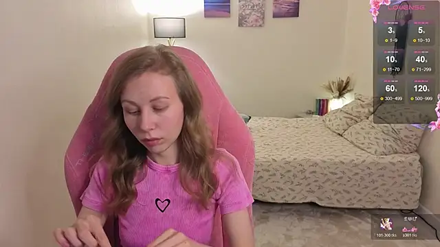 Lill Mary online show from November 17, 4:02 am