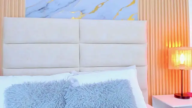 Mia Malkovaa  online show from April 21, 3:41 pm