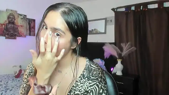 Snapshot of alisa_jhons1 chatting on October 6, 11:20 pm alisa jhons1 online show from October 6, 11:20 pm