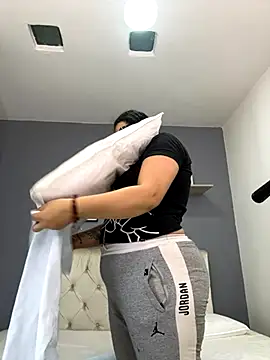 Soe Lara online show from September 24, 10:58 am