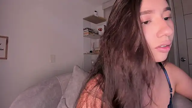 danna davis18 online show from July 4, 4:47 pm